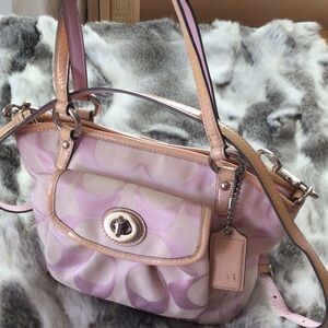 Coach leah signature c tote shoulder bag/ cross body